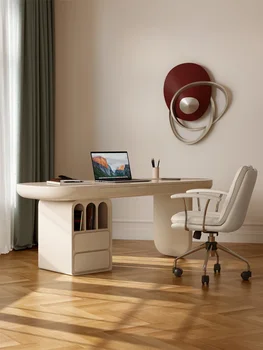 Маса във френски стил и минималистичен настолен компютър, стол за офис кабинет